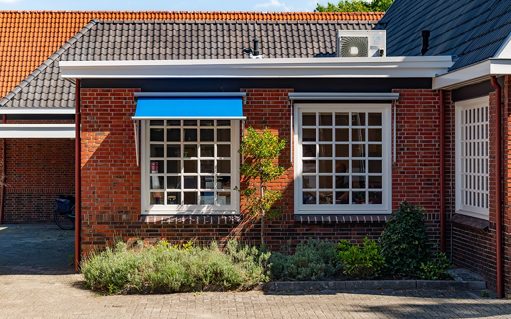 Gerenoveerde kozijnen monumentaal pand Lentis