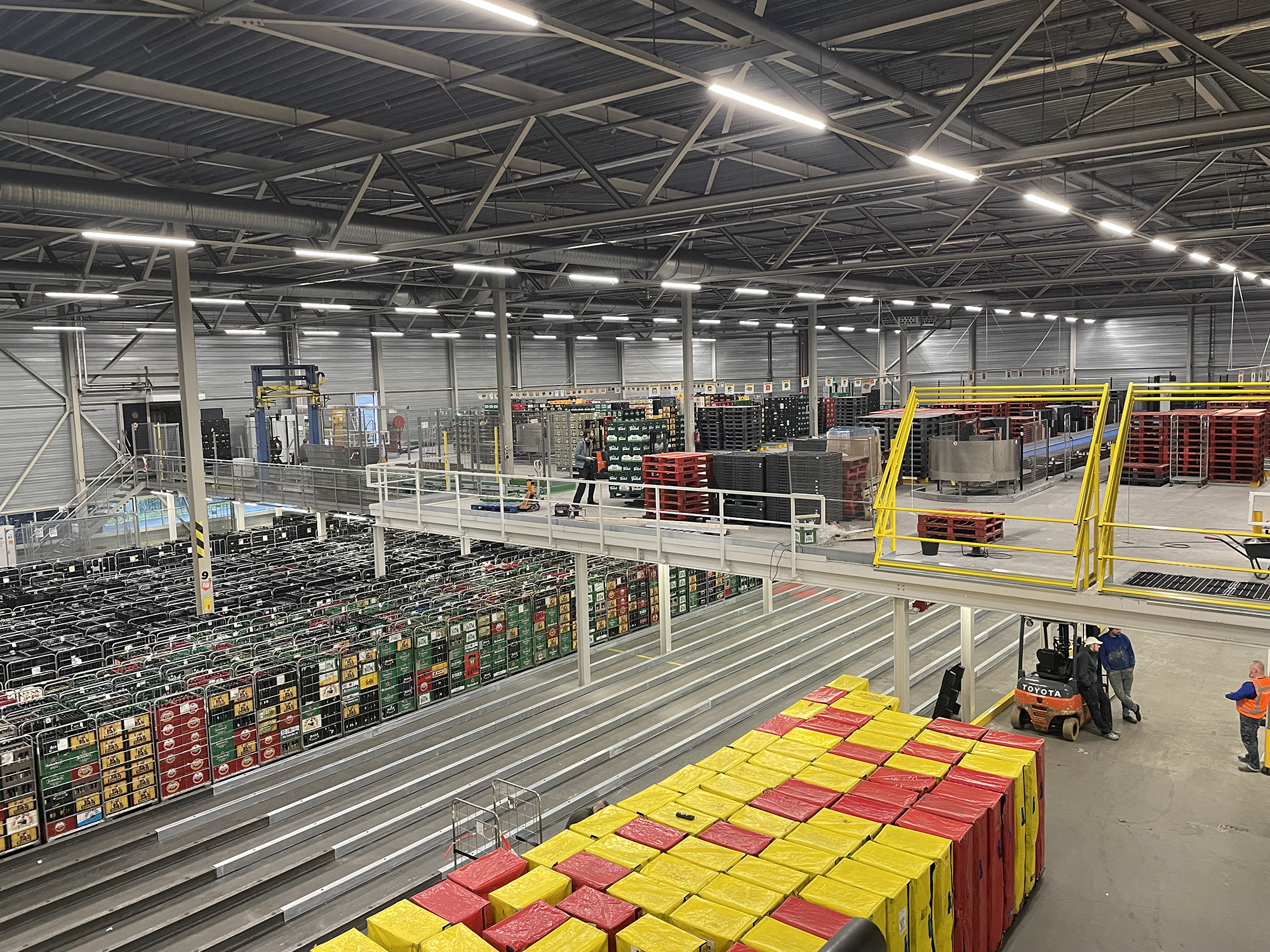 Nieuwe entresolvloer Jumbo na